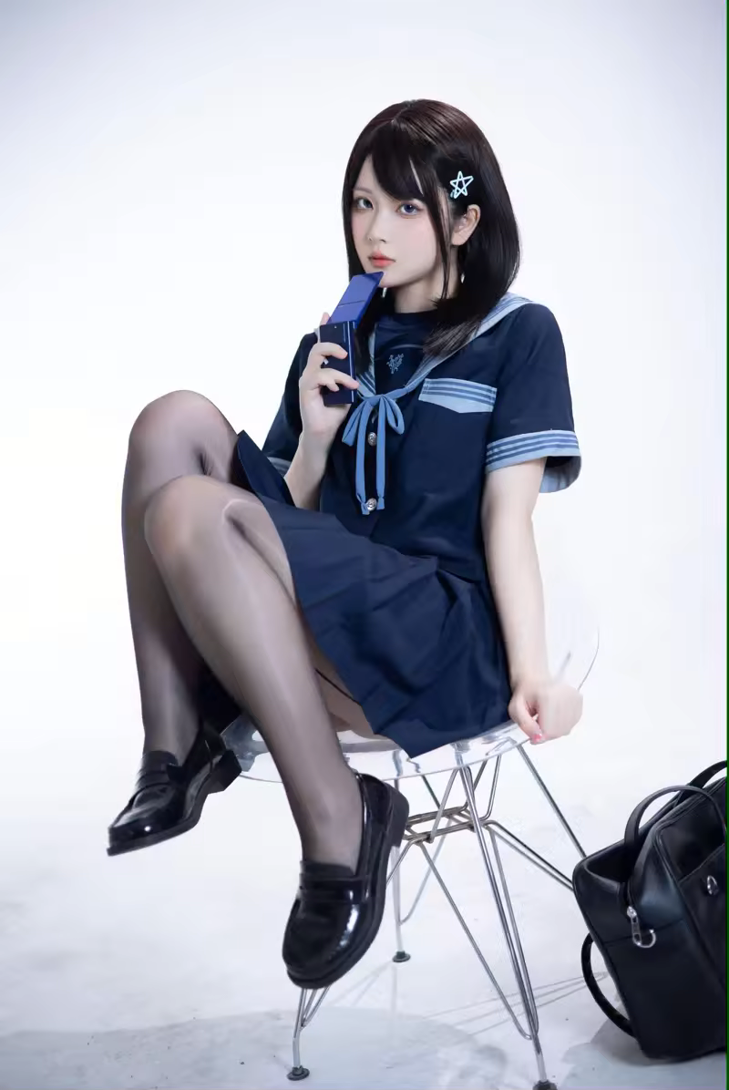 屿鱼Yukako-屿鱼 NO.013 黑丝死库水[19P-17.9M]