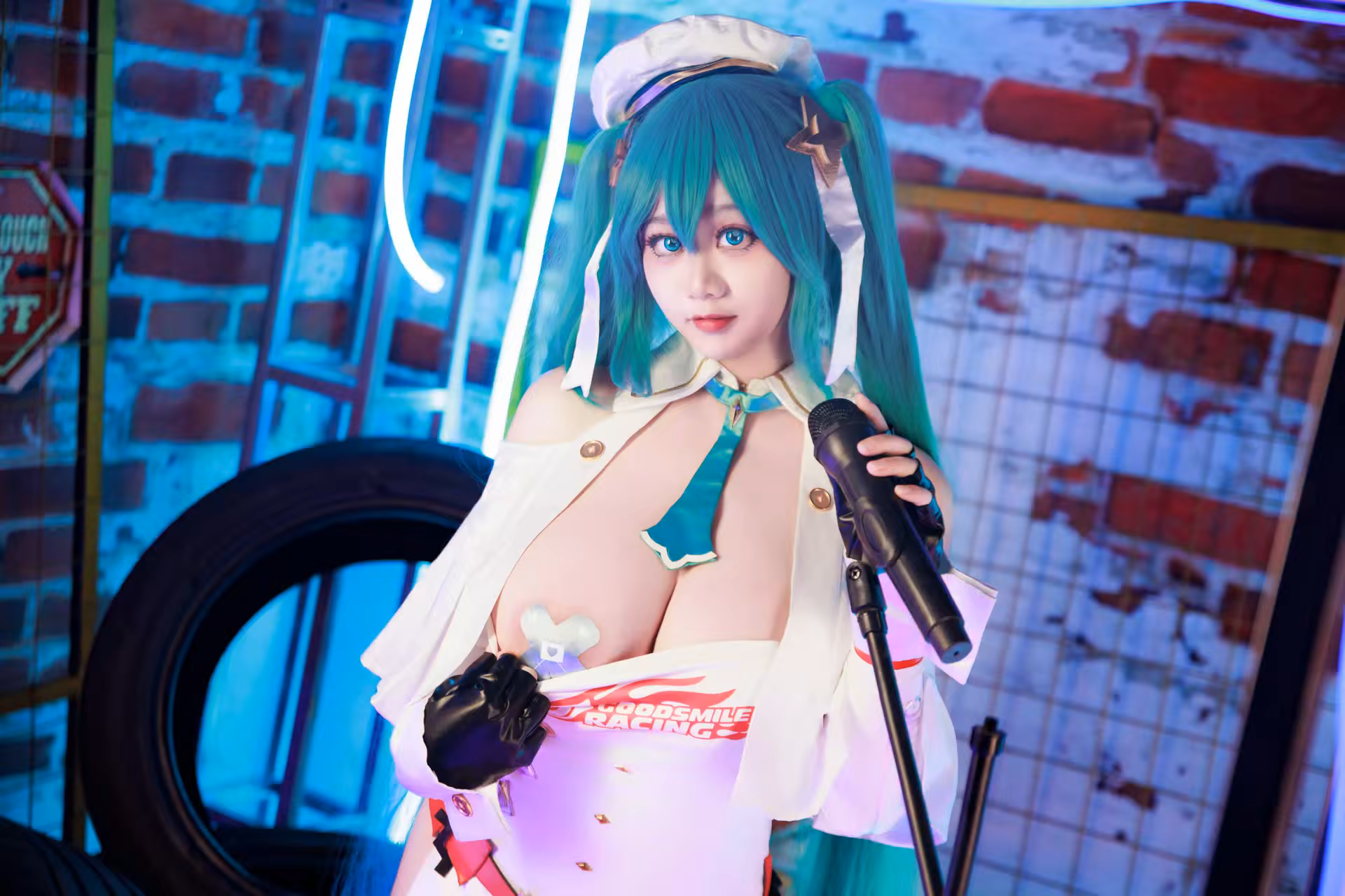 Photo 32