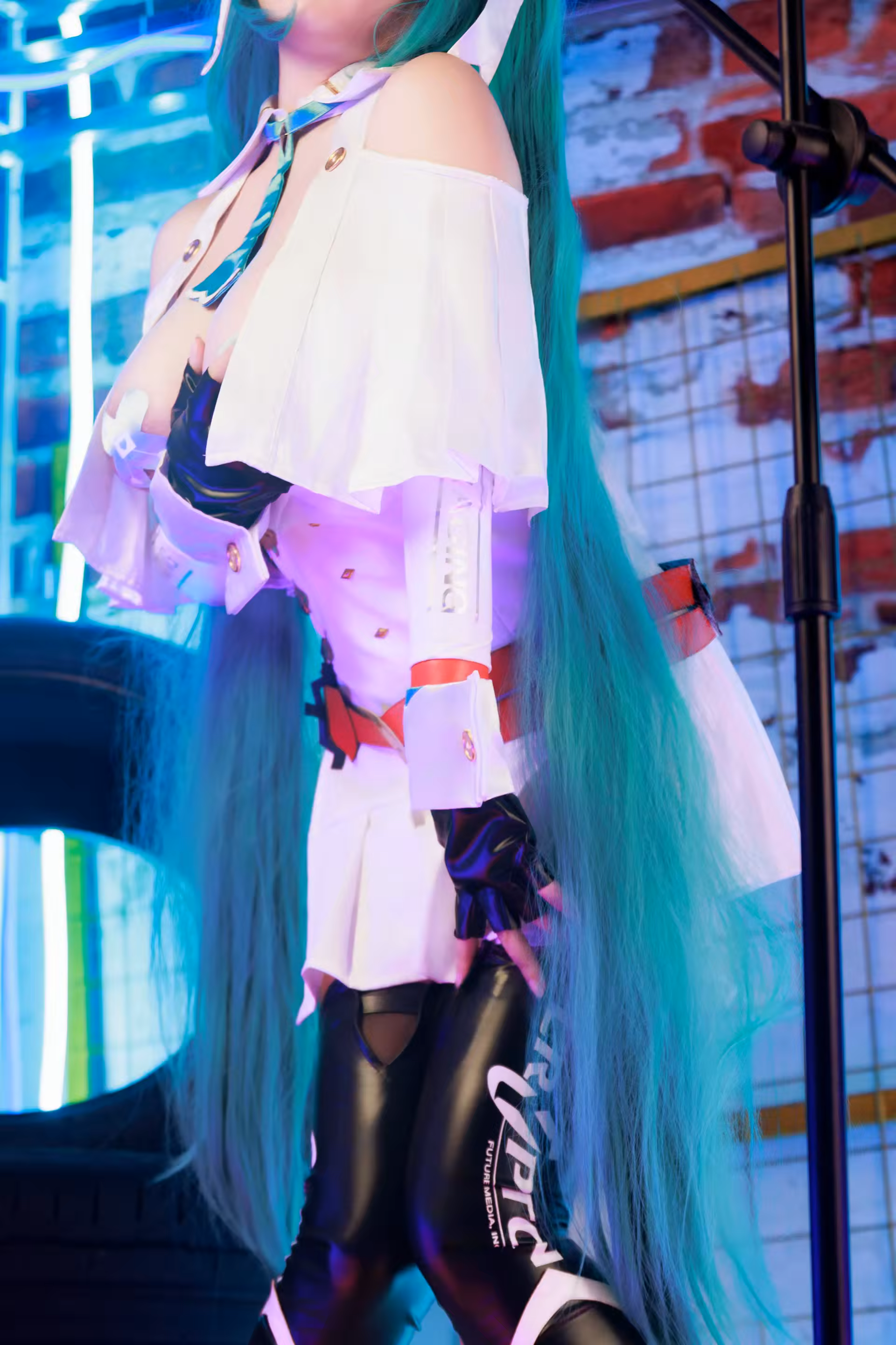 Photo 33