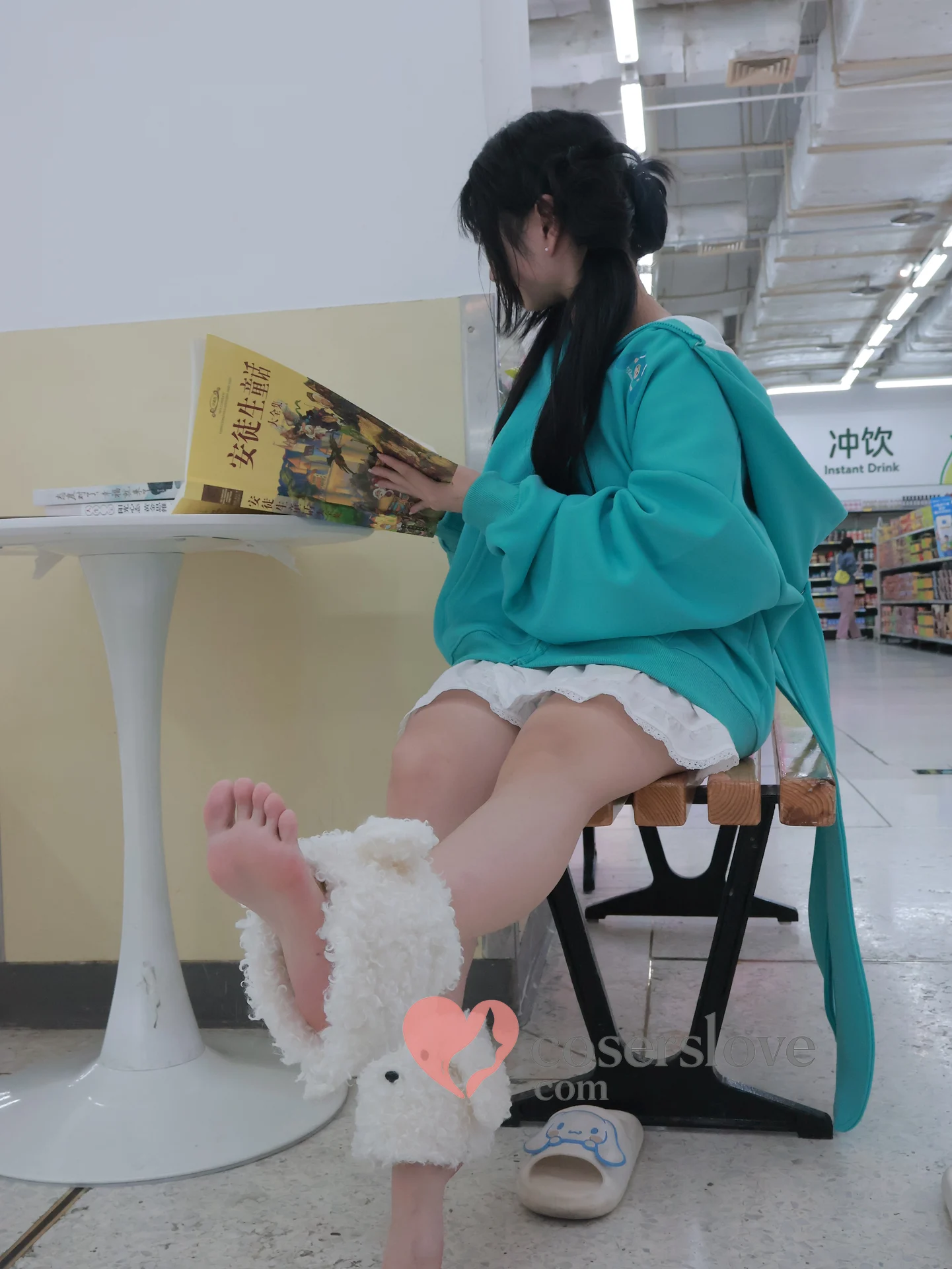 Photo 10