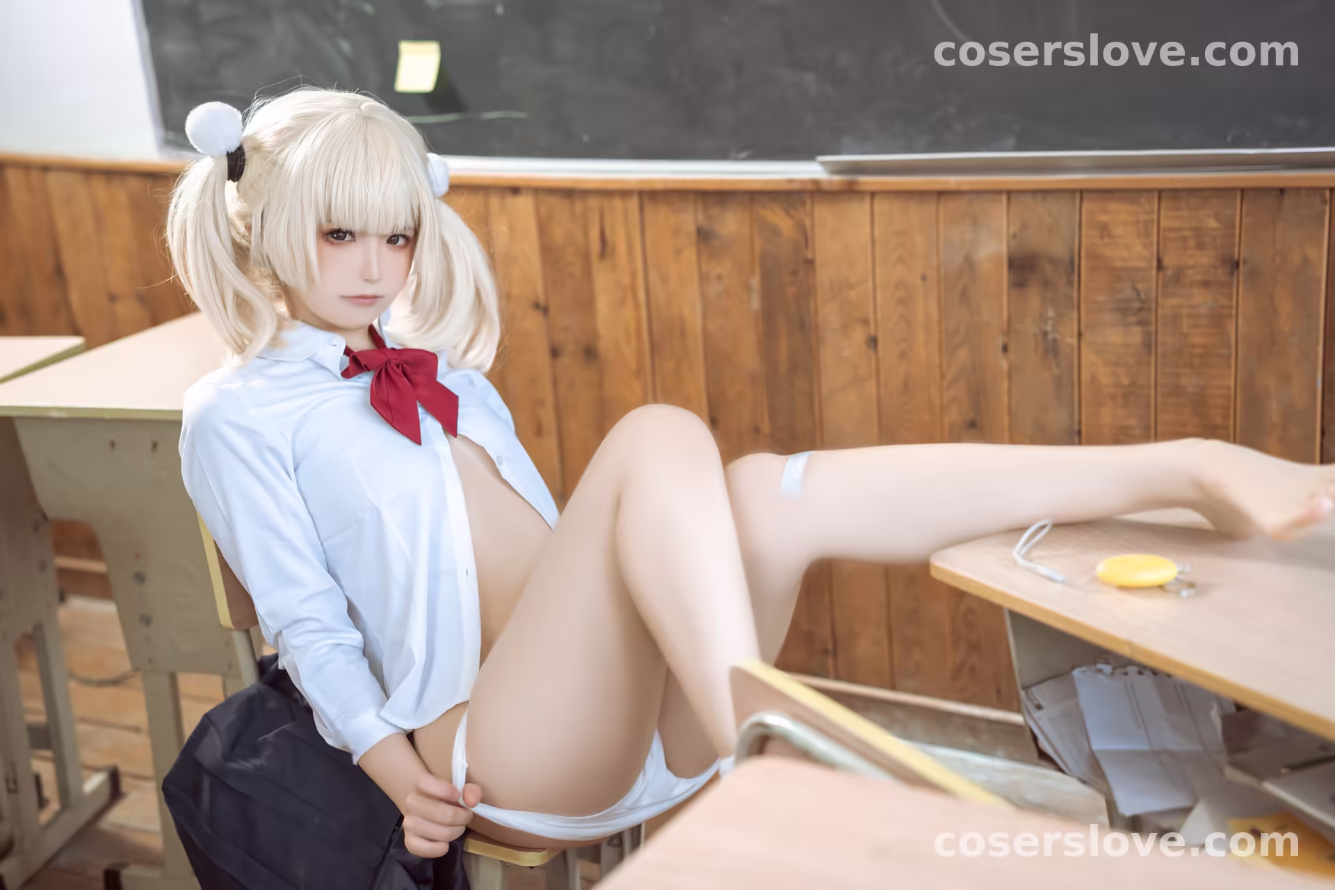 Photo 10