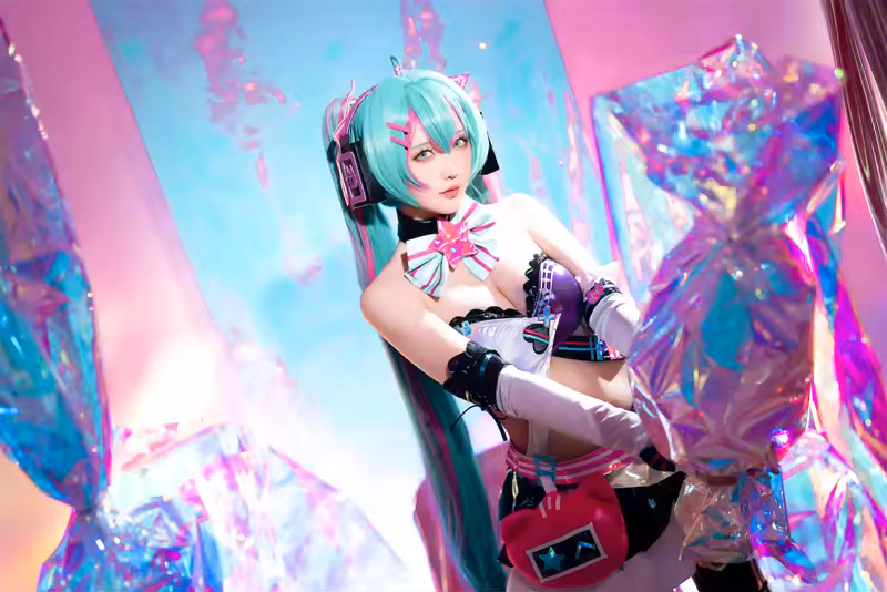 星之迟迟-240 – 星之迟迟-Miku初音未来 喵斯快跑[73P]