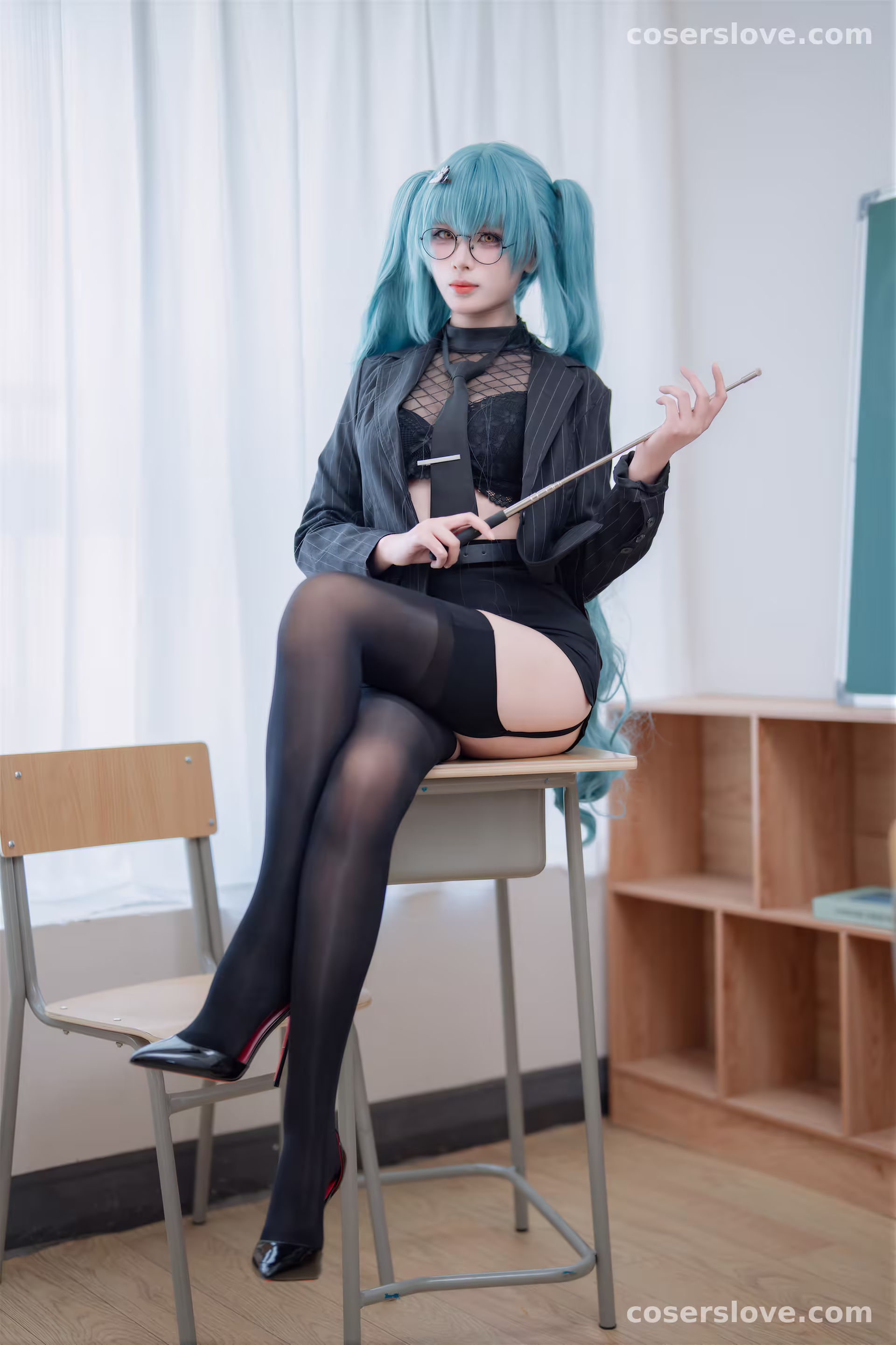 Photo 10
