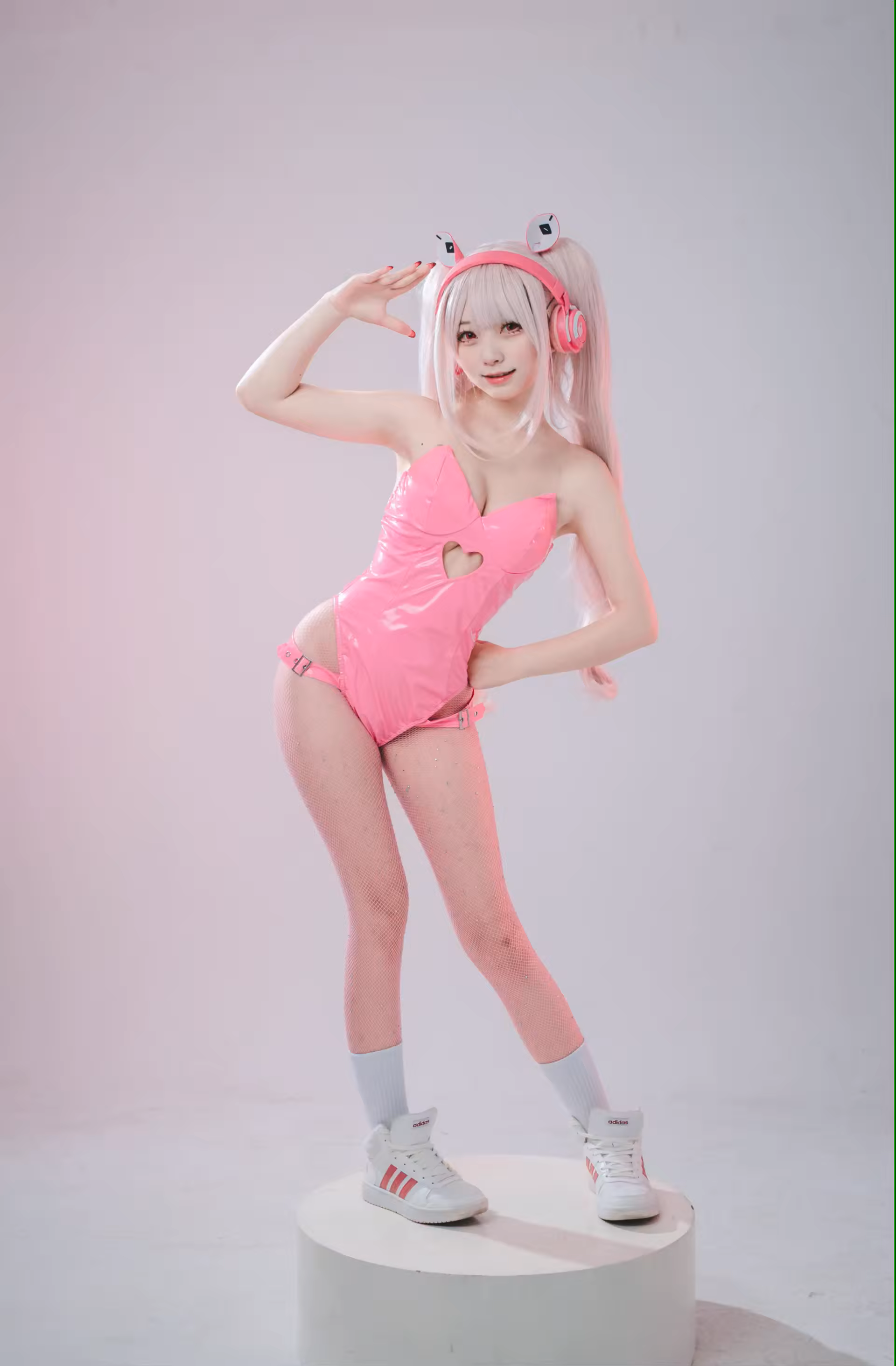 Photo 33