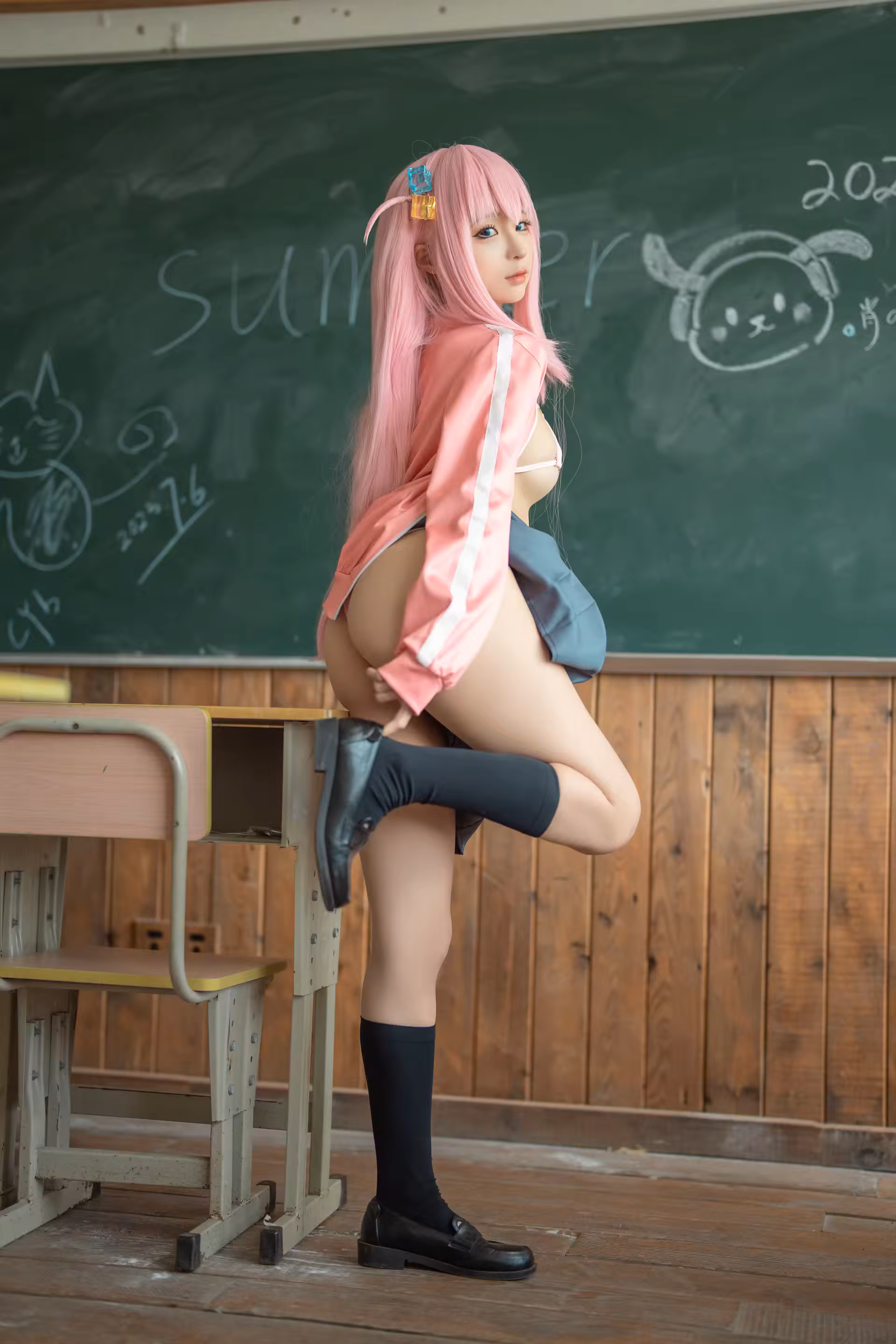 Photo 8