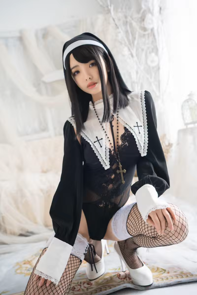 雯妹不讲道理 - NO.029 雯妹不讲道理危险祈祷 修女 [34P-353MB]